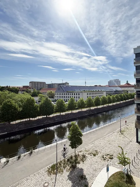 Exklusive Erstvermietung in der Europacity – Luxuriöse 3-Zi-Neubauwohnung mit Loggia — photo 1